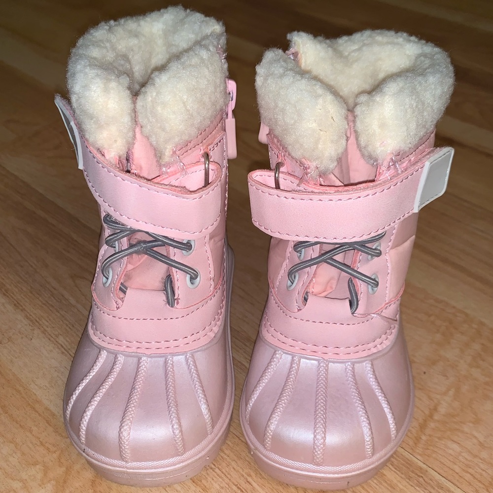Cat & Jack Pink Faux-Fur Lined Kids Rain & Snow Boots